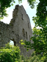 Starý Rybník, západní stěna hradu