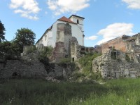 Hazlov, kostel a zámek