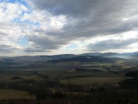 Sv. Markéta, pohled na Šumavu v popředí Želivský vrch