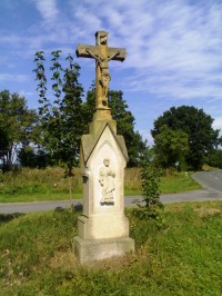 Kříž u Hořiněvse