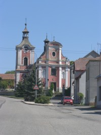 Petrovice - kostel Nanebevzetí panny Marie