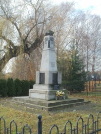 Roudnice - pomník obětem 1. a 2.sv. války