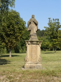 Chodovice - pomník sv. Terezie