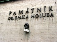 Holice - památník Dr. Emila Holuba