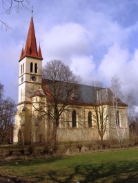 Zaloňov - kostel sv. Petra a Pavla
