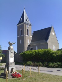 Dříteč - kostel sv. Petra a Pavla