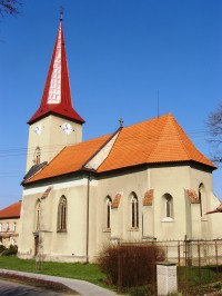 Kunětice - kostel sv. Bartoloměje