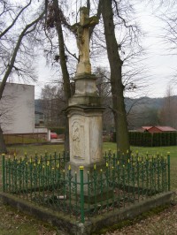 Lukavec u Hořic - pomník ukřižování