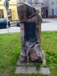 Třebechovice p/Orebem - pomník Orebitského bratrstva