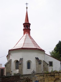 Mladějov - kostel svatého Jiljí se zvonicí