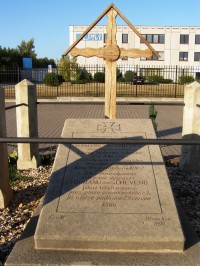 Jičín - pomník bitvy r. 1866 na holínském předměstí