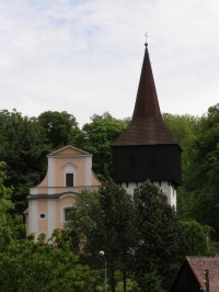 Hronov - kostel Všech svatých