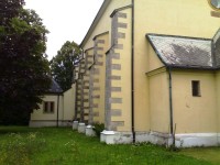 Rovensko pod Troskami - kostel sv. Václava