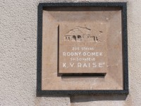 Lázně Bělohrad - informační centrum, pamětní deska na rodný dům K.V.Raise