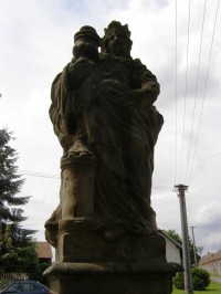 Hlušice - zdvojené sochy sv. Panny Marie a sv. Barbory 