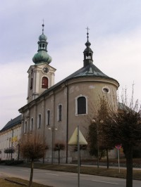 Nové Město nad Metují - klášterní kostel Narození Panny Marie 