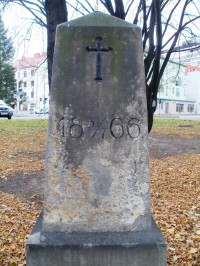 Hradec Králové - pomník bitvy r. 1866 na Blažíčkově náměstí