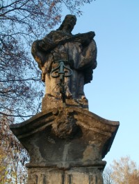 Vysoké Veselí - pomník sv. Jana Nepomuckého