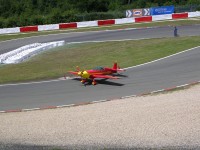 Nurburgring - letecká show na trati