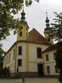 Opočno - kostel Nejsvětější trojice