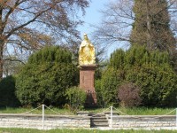 Bohuslavice nad Metují - pozlacená socha Panny Marie