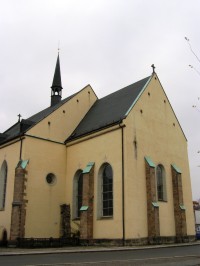 Dvůr Králové - kostel sv. Jana Křtitele