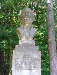 Malátův pomník
