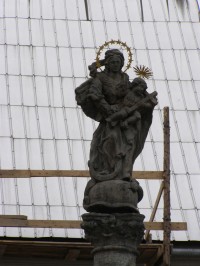 Žulová - starší socha Panny Marie