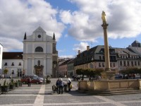 Turnov - kostel sv. Františka z Assisi a mariánský sloup