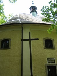 Trutnov - městský park, lesopark - kaple na Jánském vrchu