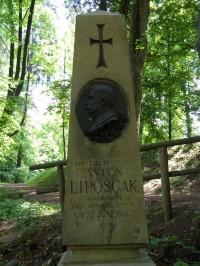 Trutnov - městský park, lesopark - pomník bitvy r. 1866