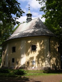 Trutnov - městský park, lesopark - kaple na Jánském vrchu