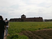 vstupní brána do Auschwitz II