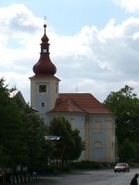 kostel v Mirošově