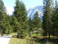 pěší a turistická stezka spojující Ferchensee a Lautersee