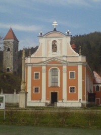 Hradní věž s kostelem sv. Martina