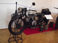 hrad Český Šternberk - muzeum motocyklů