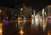 noční zmoklé Brno - Náměstí Svobody