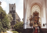 St. Michael - opevněný kostel s kostnicí  (Wehrkirche und Karner St. Michael bei Weissenkirchen)