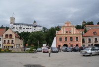 Dolní hrad a Jakobínka z rožmberského náměstí