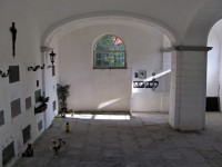 interiér hrobky
