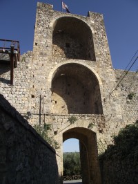 brána Porta Franca