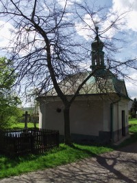 lázeňská kaple s křížem