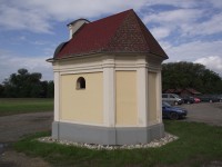 kaple u silnice na Doubravice