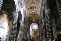 Siena - katedrála Santa Maria Assunta – pohled do interiéru (Duomo, Cattedrale Metropolitana)