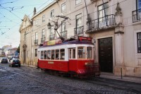 všechny lisabonské tramvaje nejsou žluté ...