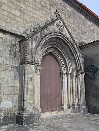 ¨gotický portál