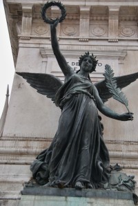 detail památníku