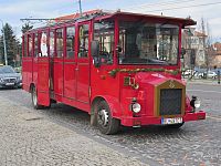 Bratislava – historický autobus a vláček Presporáček  (Prešporáčik – Oldtimer)