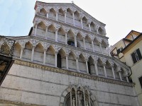 Pisa – kostel sv. Michaela  (Chiesa di San Michele in Borgo)